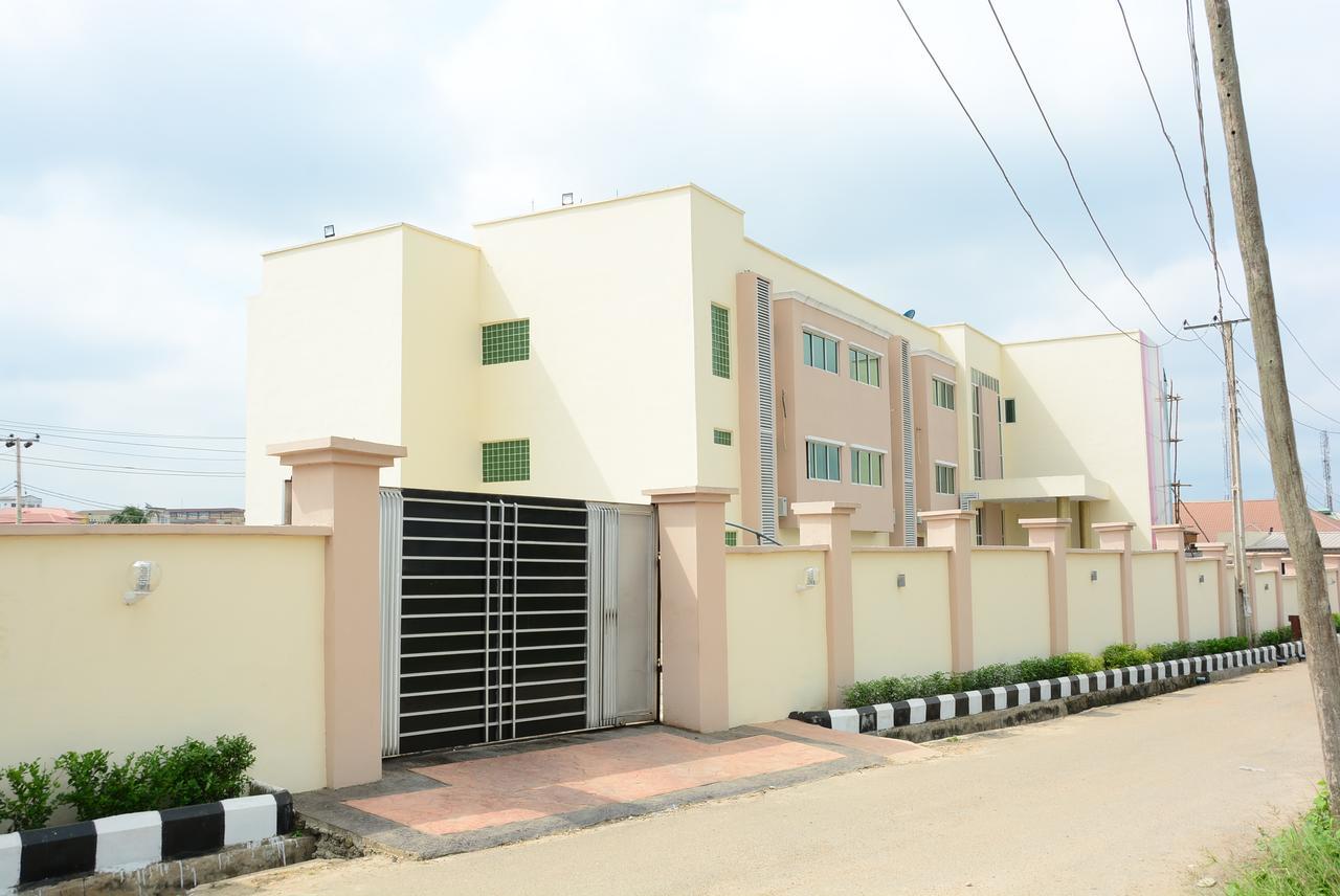 Fawzy Hotel Ibadan Ngoại thất bức ảnh