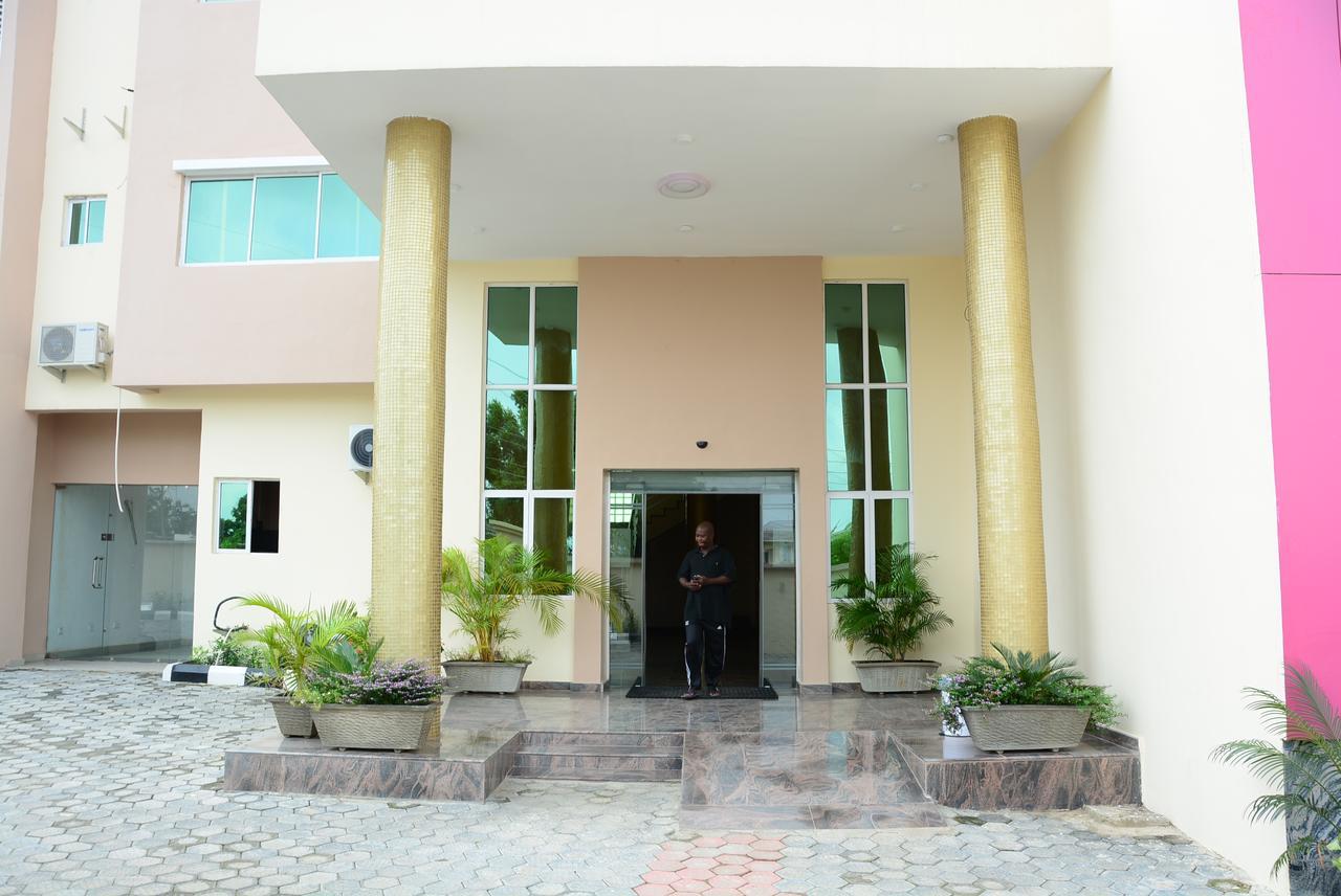 Fawzy Hotel Ibadan Ngoại thất bức ảnh